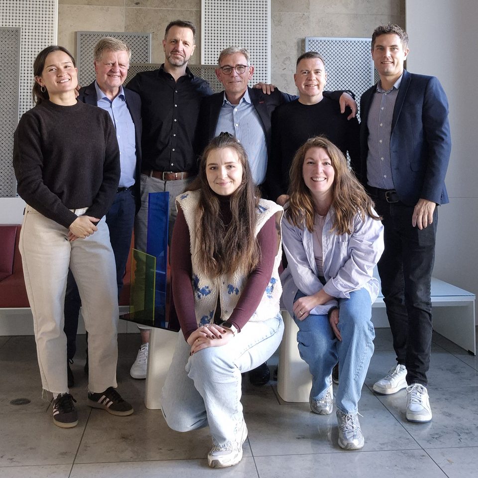 Hauptjury des GdW-Kommunikationspreises 2026 beim GdW in Berlin, Hanno Schmidt hinten, Dritter von links